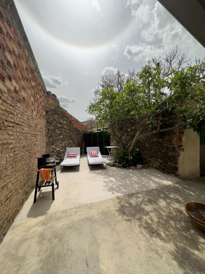 Villa San Isidro à Miguelanez Extérieur photo
